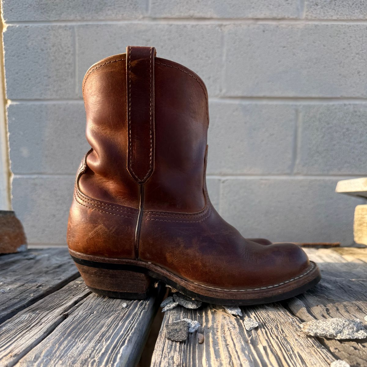 Photo by lydialove on April 3, 2026 of the Nicks Palouse in Horween Orange Predator.