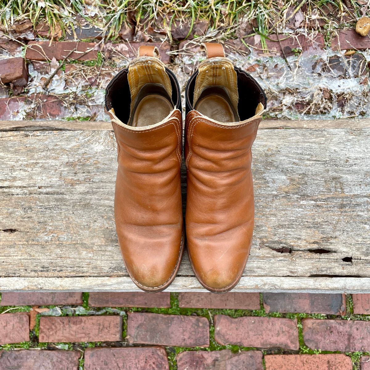 Photo by lydialove on February 2, 2023 of the Red Wing Unlisted Model in Unlisted Leather.