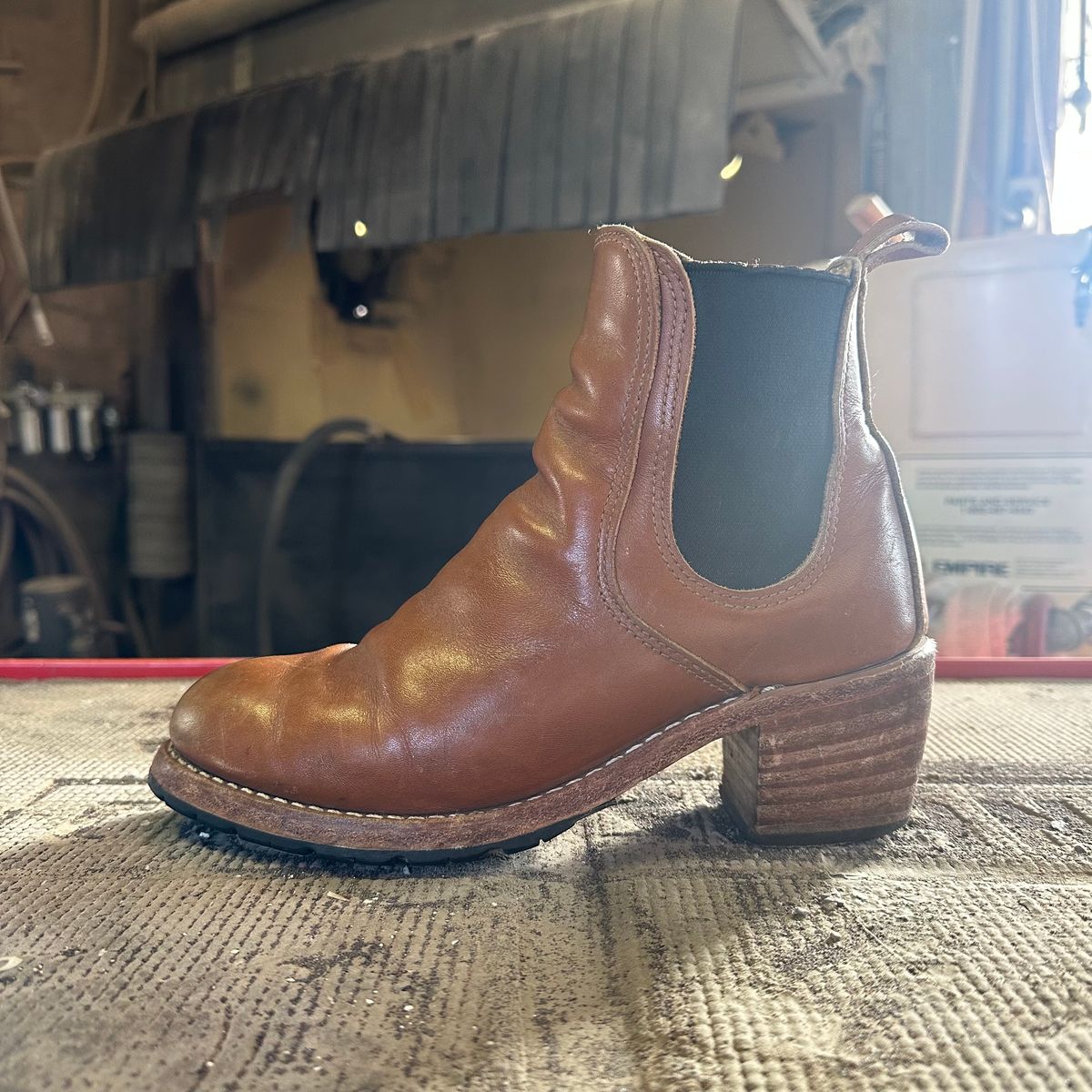 Photo by lydialove on April 4, 2023 of the Red Wing Unlisted Model in Unlisted Leather.