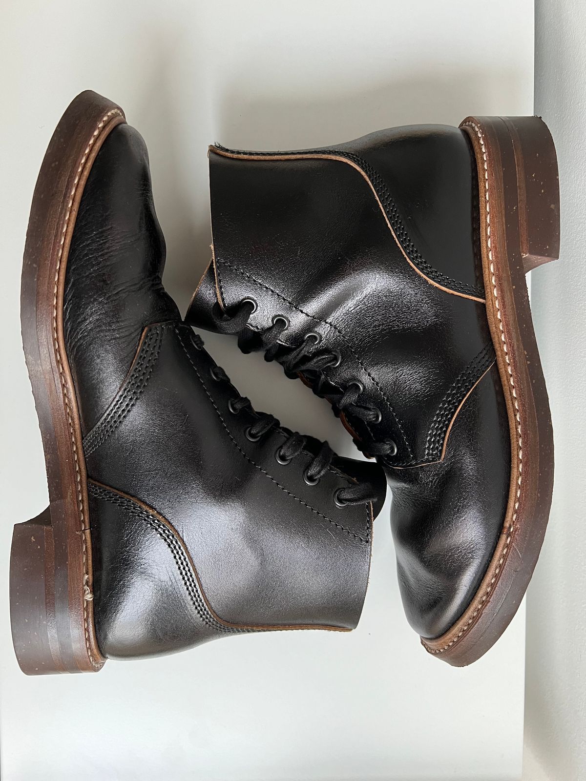 Photo by xb on December 5, 2023 of the John Lofgren M-43 Service Shoes in Shinki Black Teacore Horsebutt.