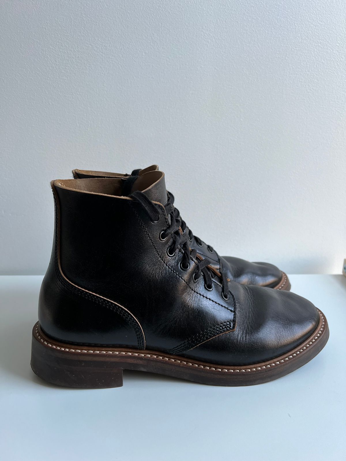 Photo by xb on January 5, 2024 of the John Lofgren M-43 Service Shoes in Shinki Black Teacore Horsebutt.