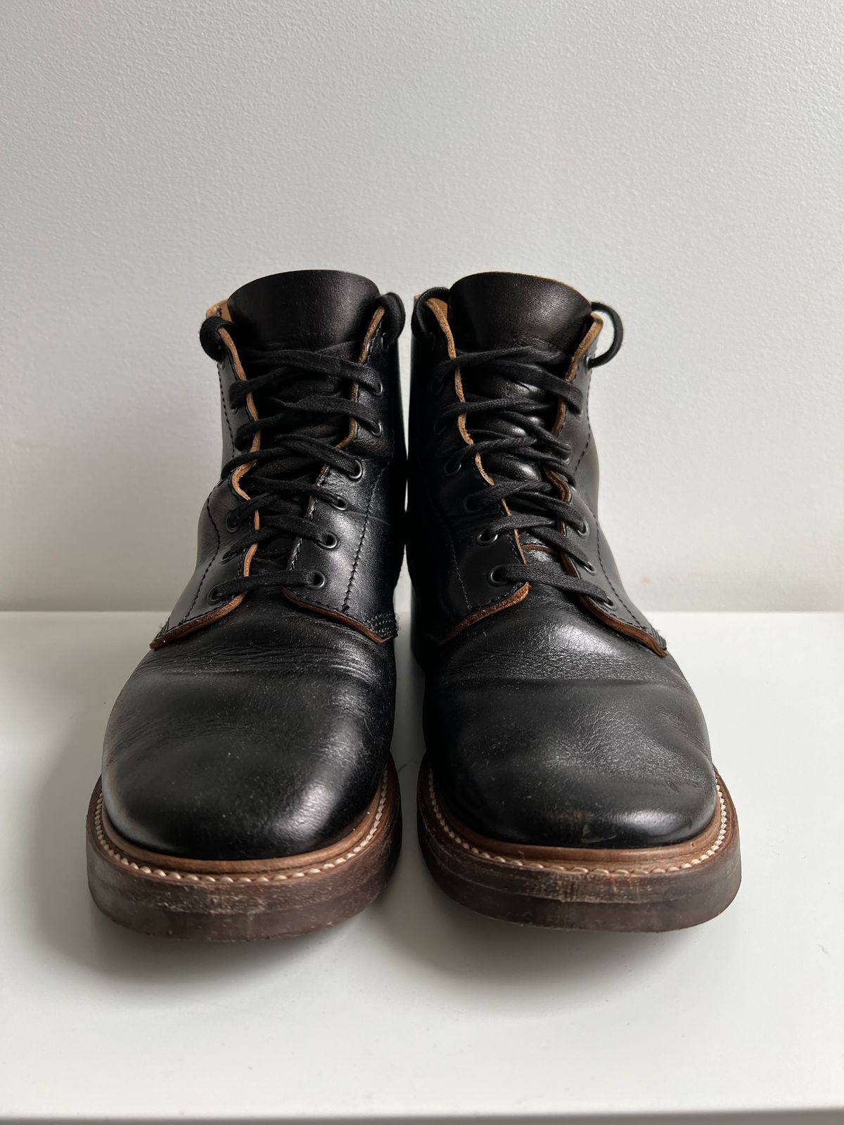 Photo by xb on March 5, 2024 of the John Lofgren M-43 Service Shoes in Shinki Black Teacore Horsebutt.