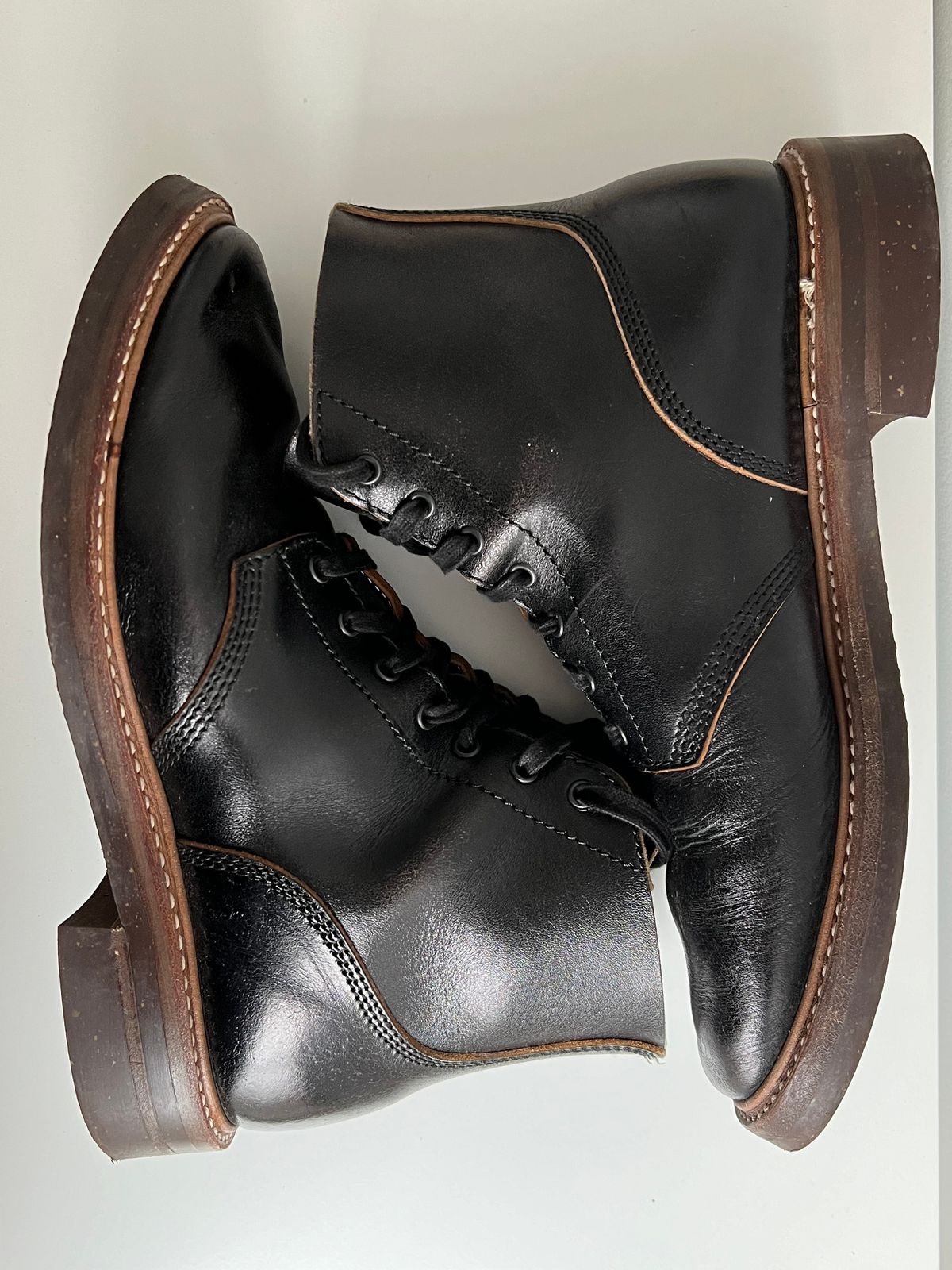 Photo by xb on March 5, 2024 of the John Lofgren M-43 Service Shoes in Shinki Black Teacore Horsebutt.