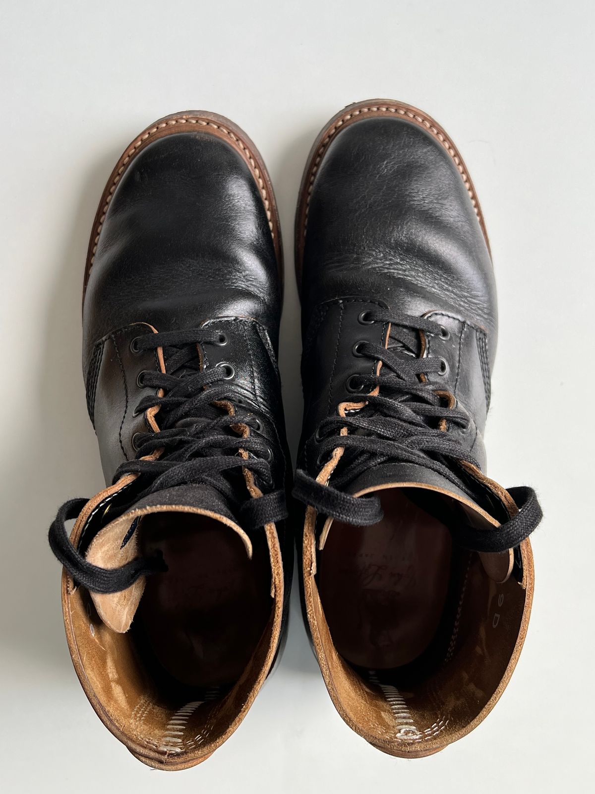 Photo by xb on April 5, 2024 of the John Lofgren M-43 Service Shoes in Shinki Black Teacore Horsebutt.