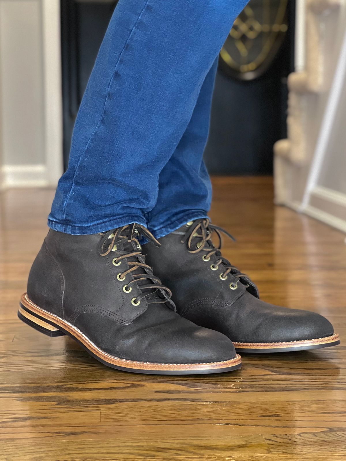 Photo by rjduma on October 3, 2022 of the Grant Stone Diesel Boot in C.F. Stead Earth Waxy Commander Suede.