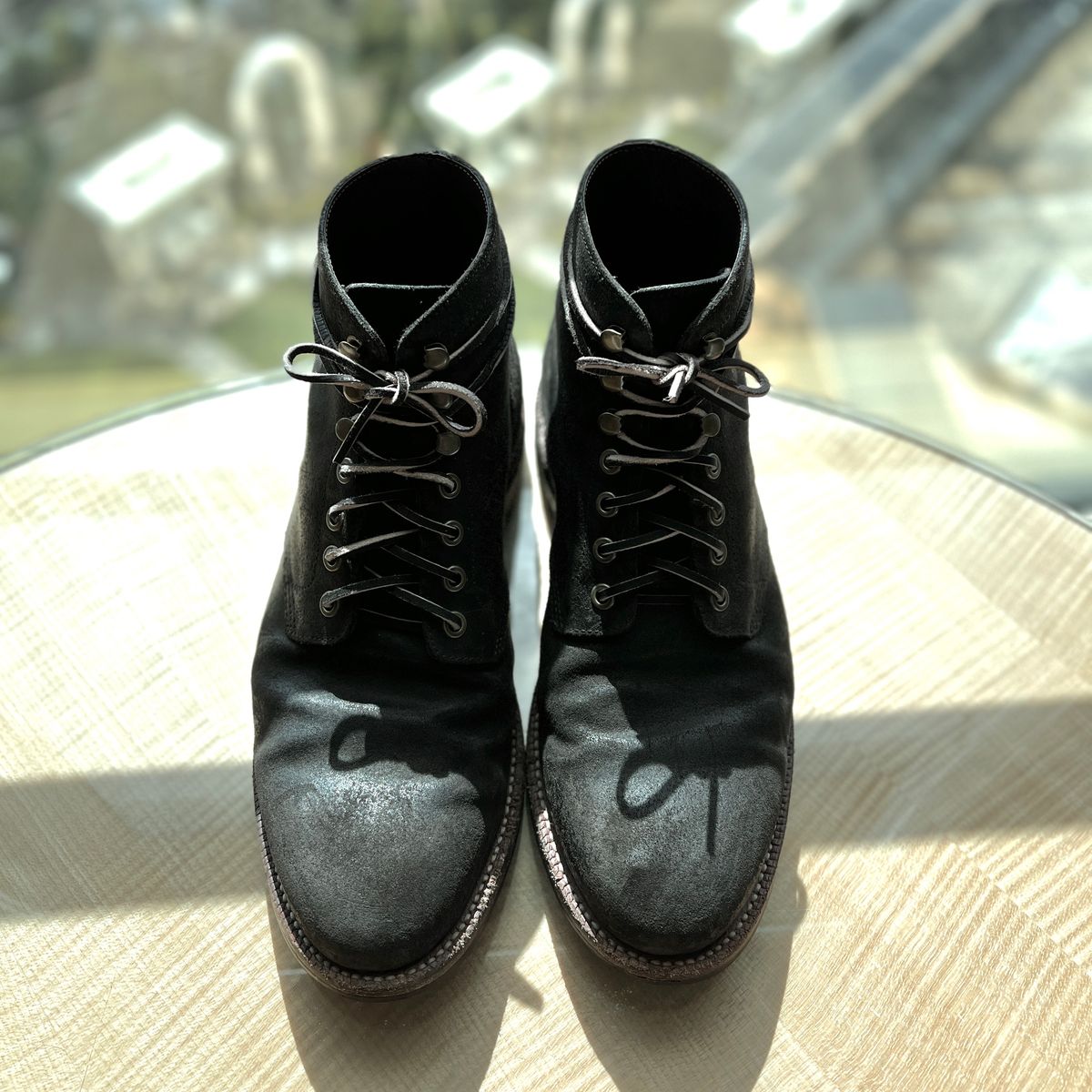 Photo by rjduma on March 4, 2023 of the Grant Stone Diesel Boot in C.F. Stead Earth Waxy Commander Suede.
