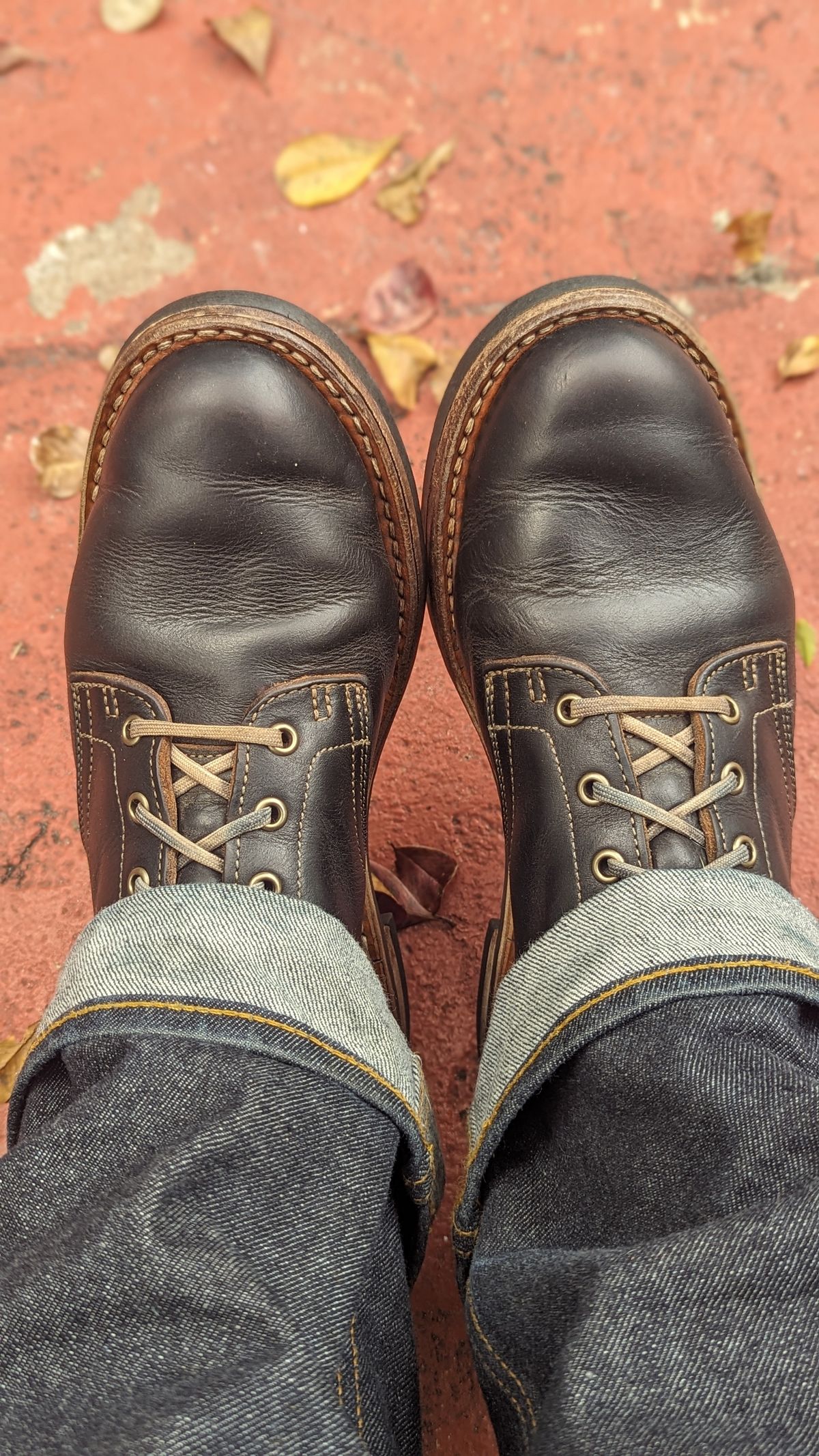 Photo by Briansbootpage on March 3, 2024 of the Truman Service Boot in Black Teacore.