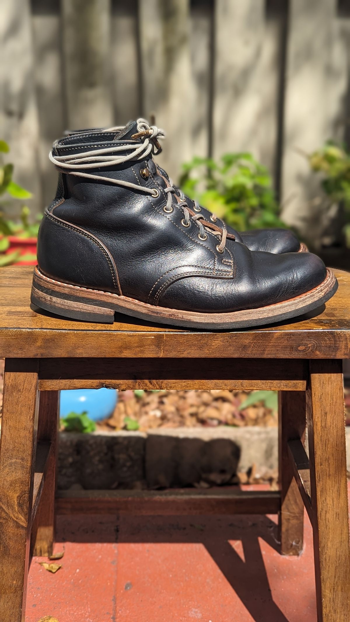 Photo by Briansbootpage on March 3, 2024 of the Truman Service Boot in Black Teacore.