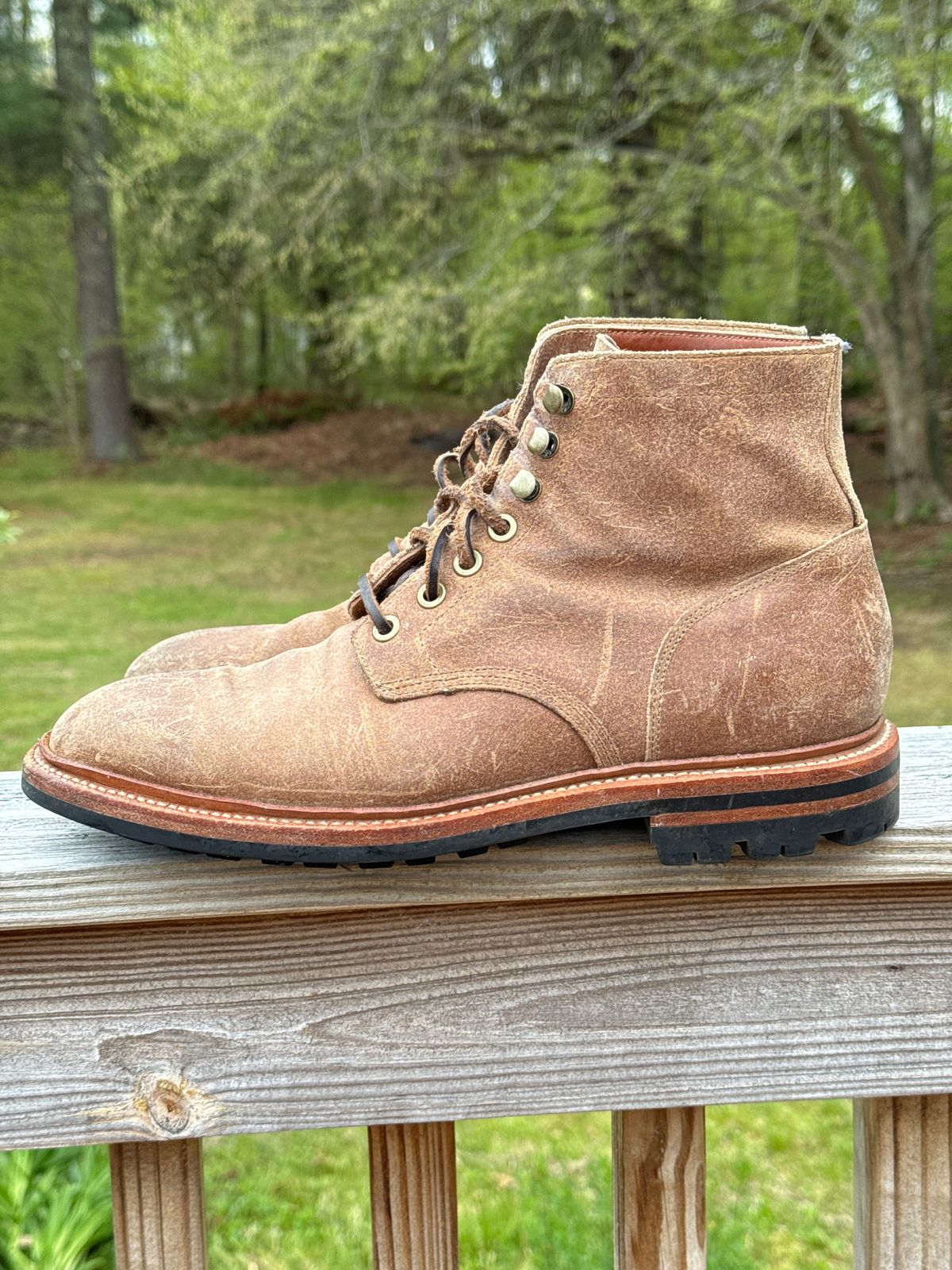 Photo by P2K on May 6, 2024 of the Grant Stone Diesel Boot in C.F. Stead Natural Waxy Commander Suede.