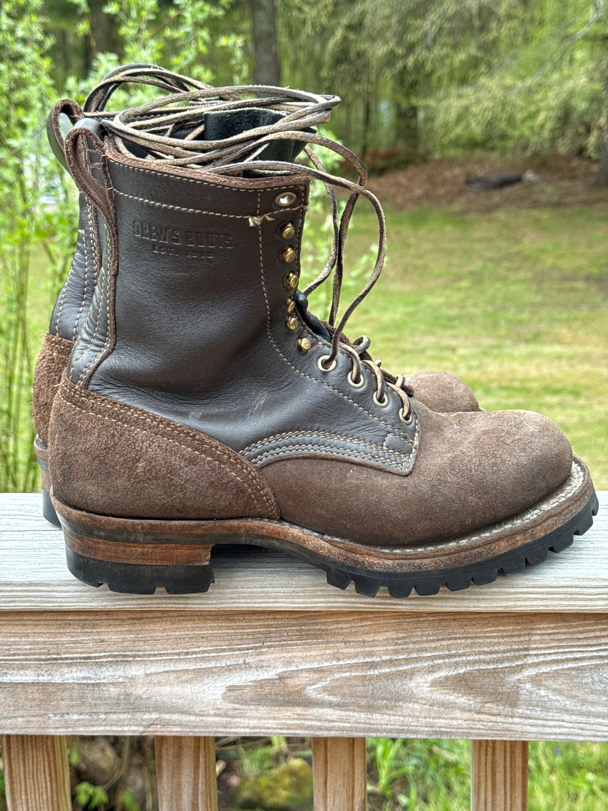 Photo by P2K on May 6, 2024 of the Drew's Boots 8-Inch Logger in Brown Roughout & Brown Smooth.