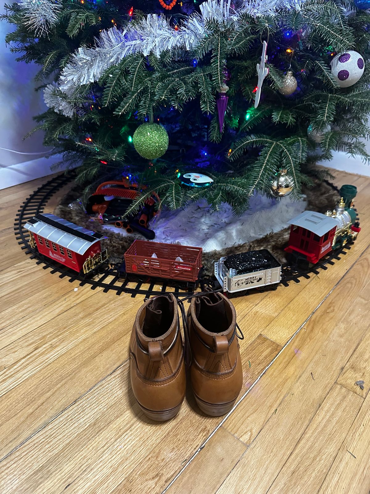 Photo by P2K on December 6, 2023 of the Nicks DomePro in Seidel 1964 Tan.