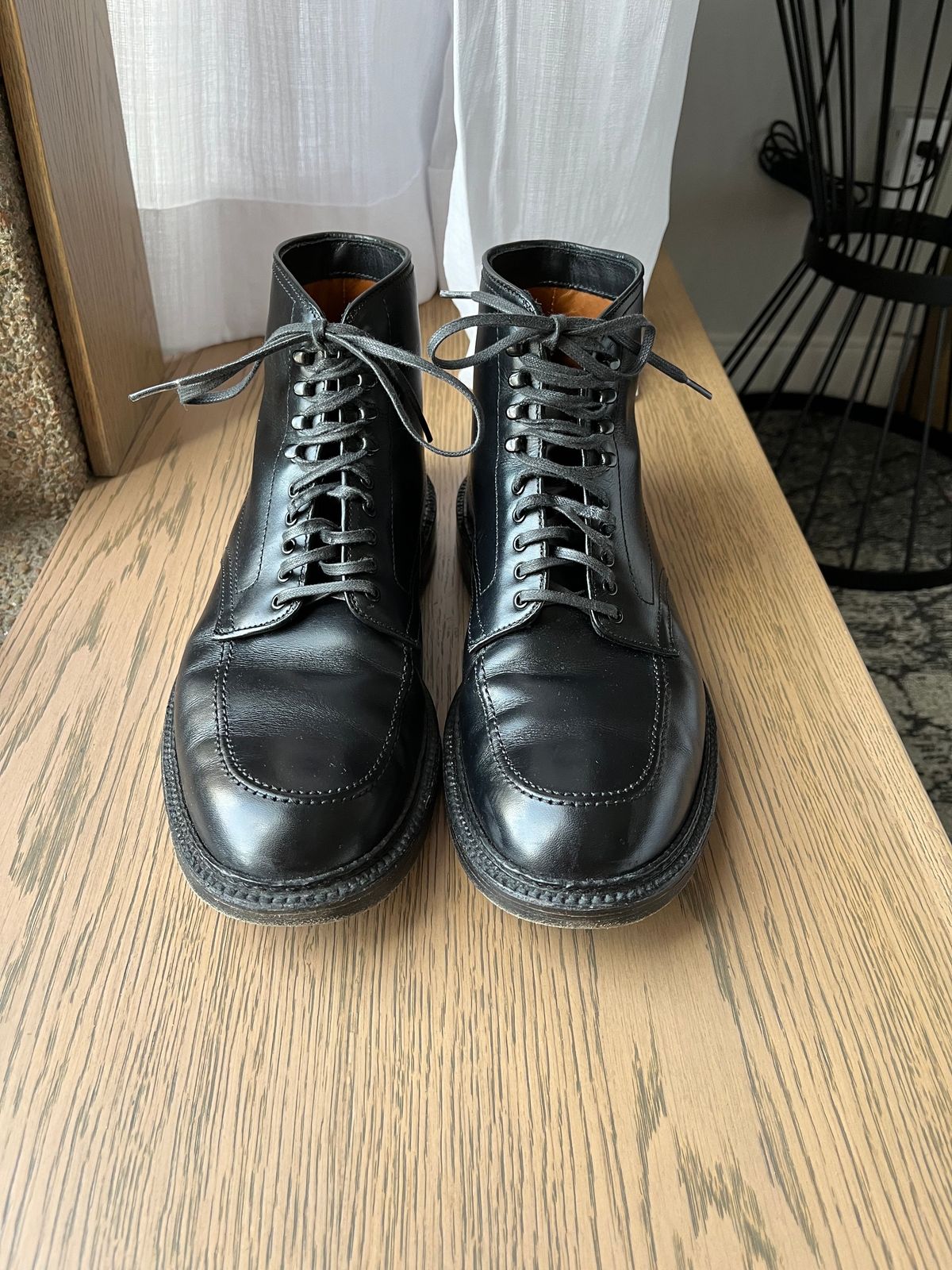Photo by (deleted user) on December 4, 2023 of the Alden Indy Boot in Black Calfskin.