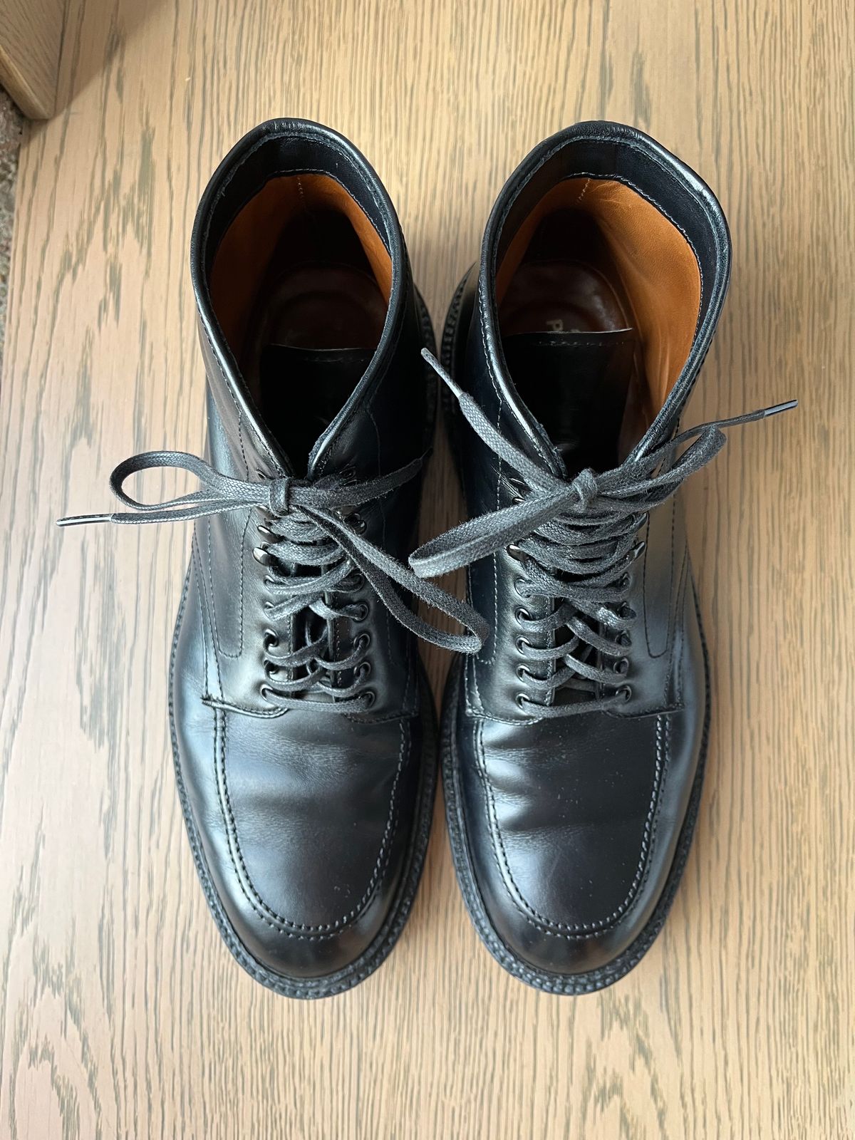 Photo by (deleted user) on December 4, 2023 of the Alden Indy Boot in Black Calfskin.
