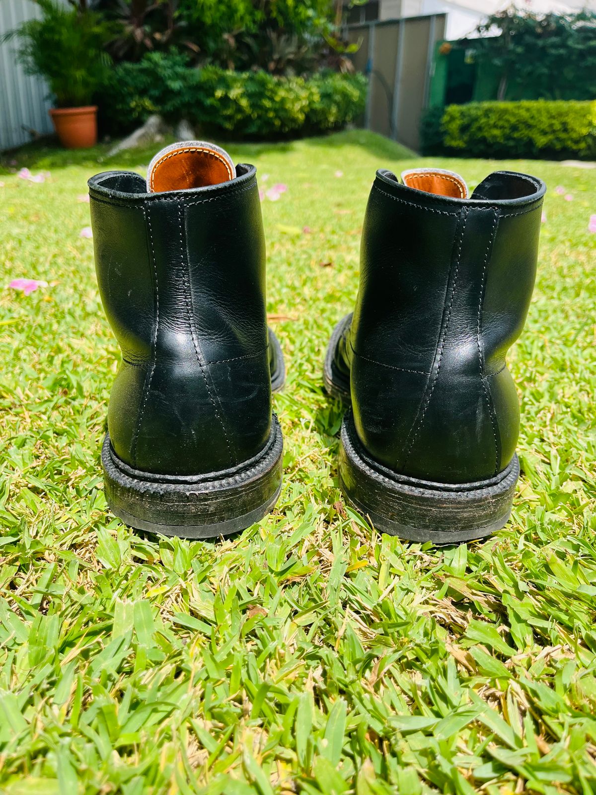 Photo by (deleted user) on March 5, 2024 of the Alden Indy Boot in Black Calfskin.