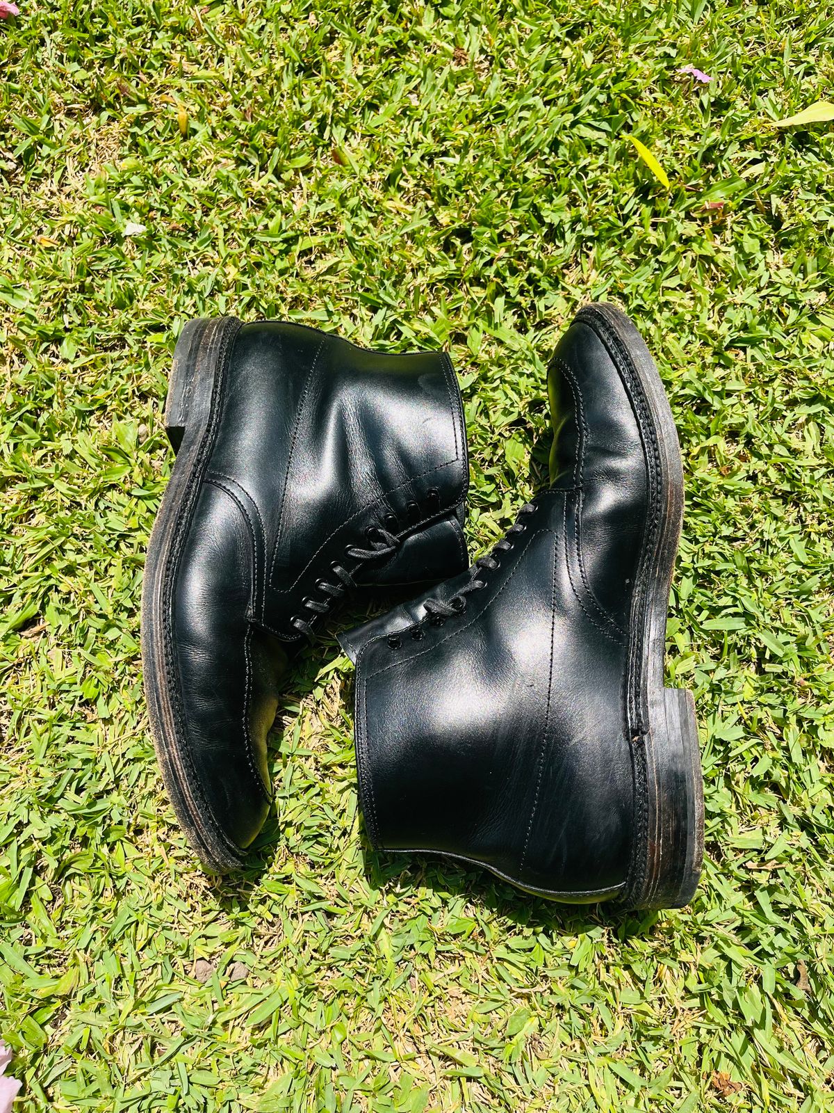 Photo by (deleted user) on March 5, 2024 of the Alden Indy Boot in Black Calfskin.