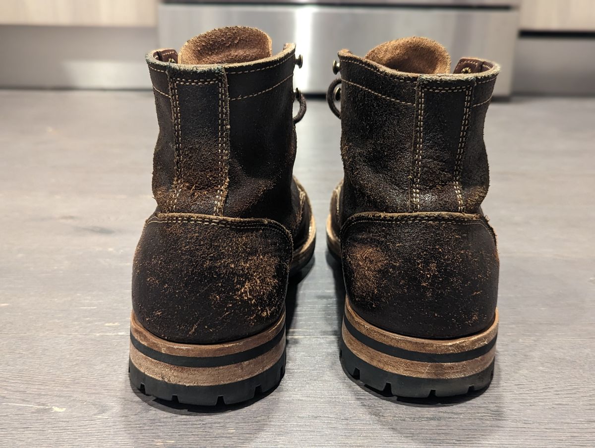 Photo by vpaladino on January 5, 2023 of the Truman Unlisted Model in Horween Java Waxed Flesh.