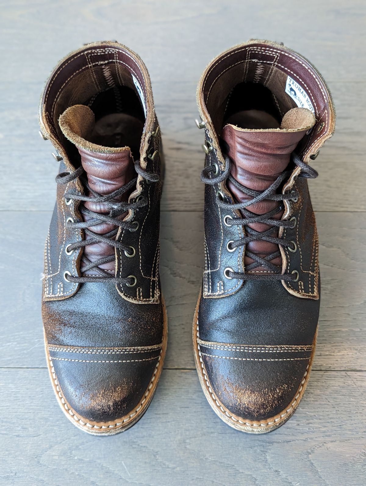 Photo by vpaladino on February 4, 2023 of the Truman Unlisted Model in Horween Java Waxed Flesh.