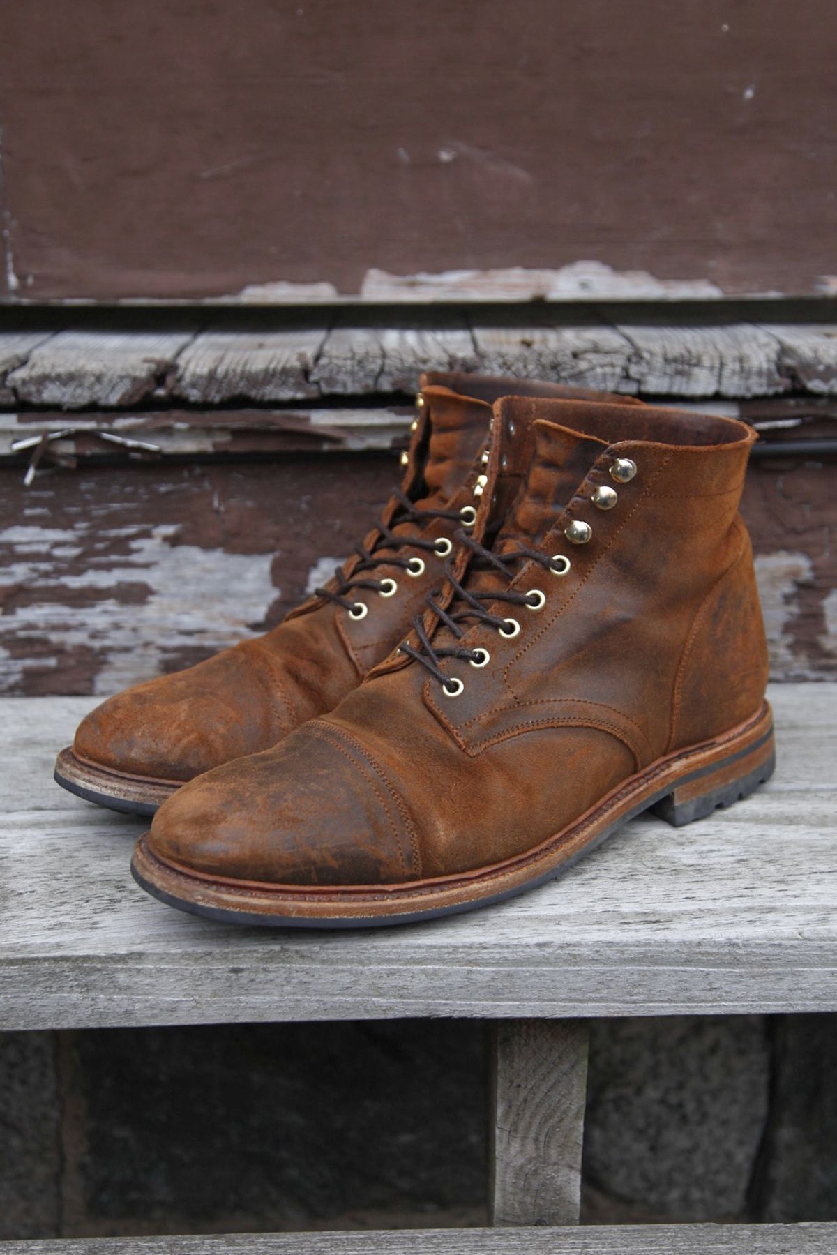 Photo by evknee on January 6, 2024 of the Parkhurst The Richmond in Rust Waxy.