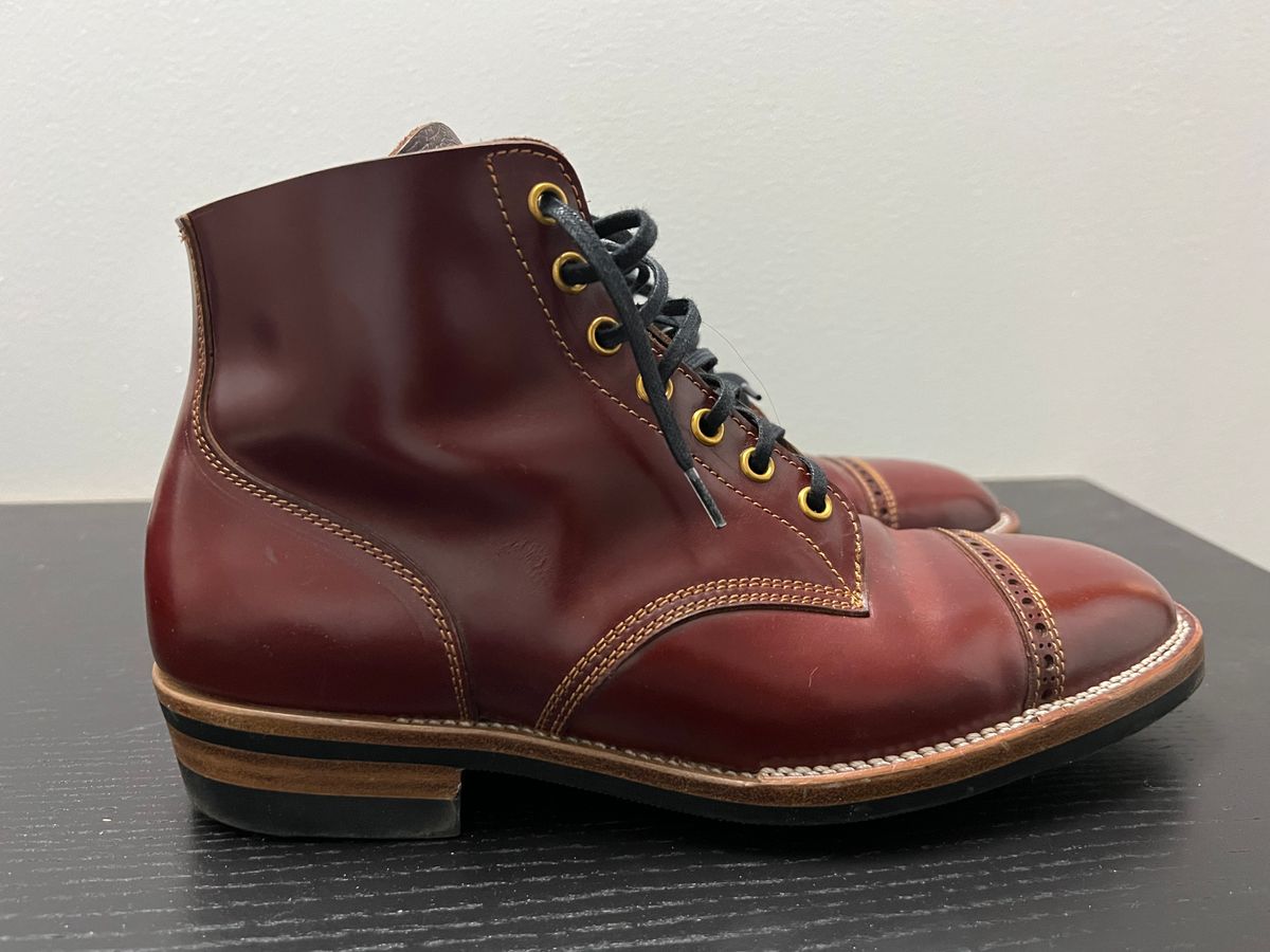Photo by color_ate on December 5, 2022 of the Iron Boots Devil Dog in Unlisted Leather.