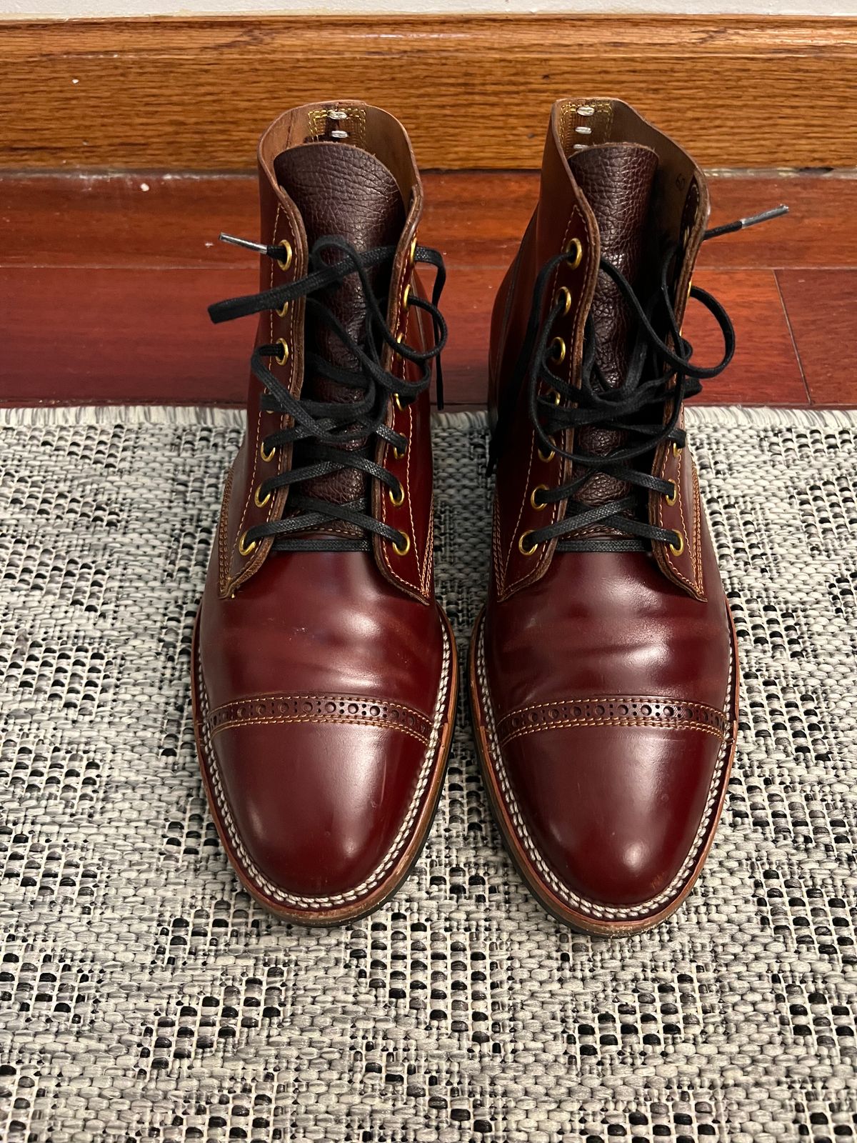 Photo by color_ate on January 5, 2023 of the Iron Boots Devil Dog in Unlisted Leather.
