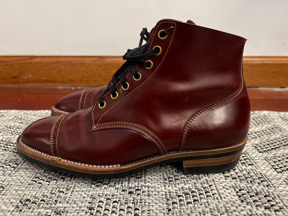 Photo by color_ate on January 5, 2023 of the Iron Boots Devil Dog in Unlisted Leather.