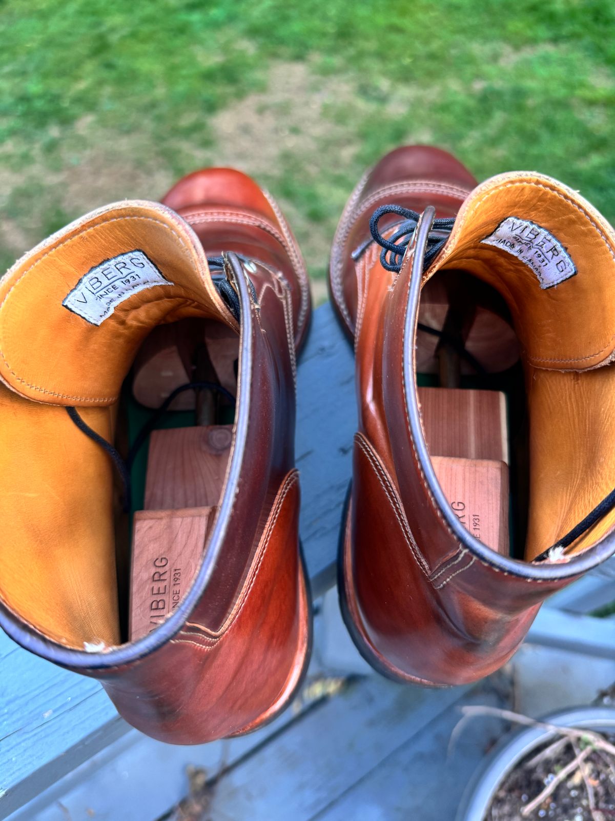 Photo by bigbadboots on October 1, 2025 of the Viberg Service Boot BCT in Horween Garnet Shell Cordovan.