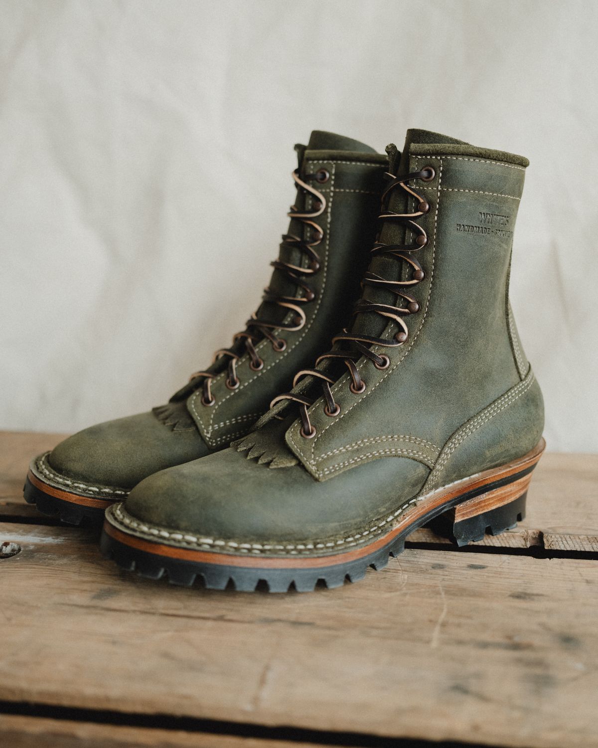 Photo by dspitzzz on November 5, 2022 of the White's Unlisted Model in C.F. Stead Leaf Green Waxy Commander Suede.
