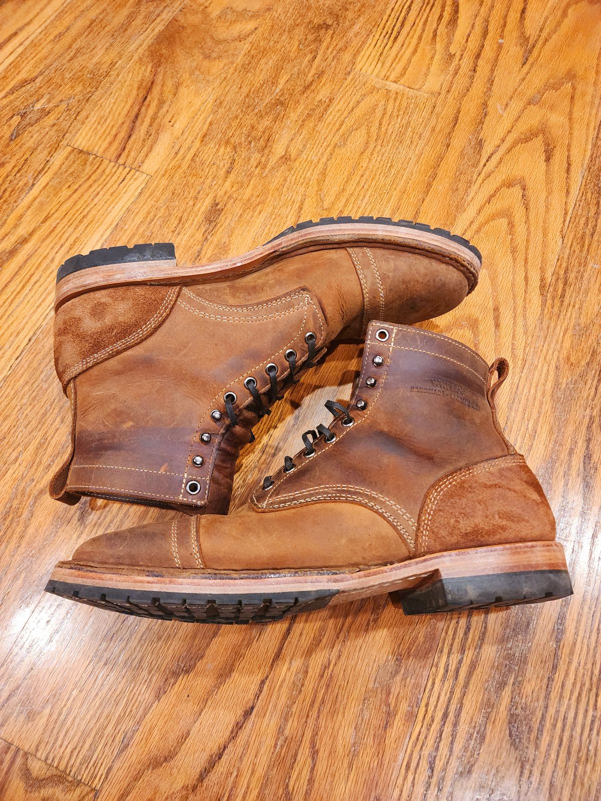 Photo by ChrisreedTN on December 6, 2022 of the White's MP-Sherman Toe Cap in Unknown Leather.
