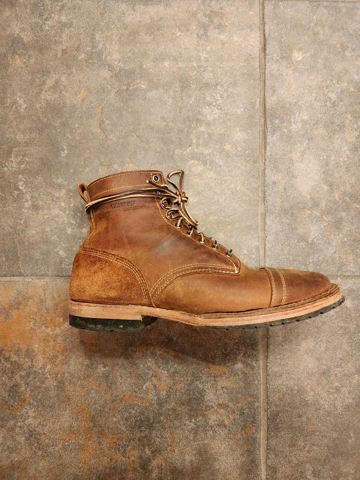 Photo by ChrisreedTN on April 6, 2023 of the White's MP-Sherman Toe Cap in Unknown Leather.