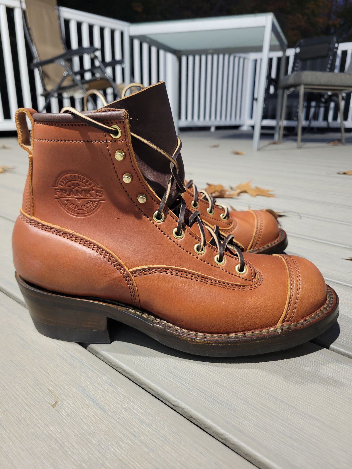 Photo by cherninHVAC on November 5, 2024 of the Frank's Boots Wilshire in Wickett & Craig Chestnut English Bridle.