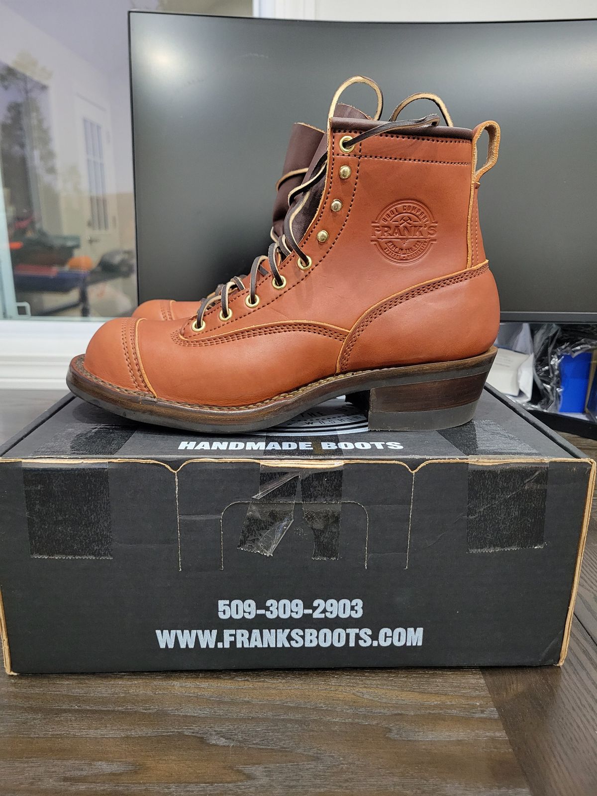 Photo by cherninHVAC on November 5, 2024 of the Frank's Boots Wilshire in Wickett & Craig Chestnut English Bridle.