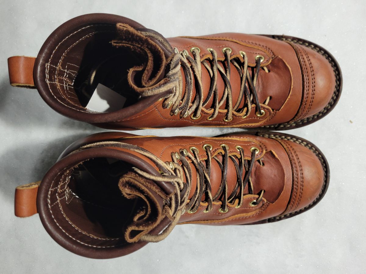Photo by cherninHVAC on December 6, 2024 of the Frank's Boots Wilshire in Wickett & Craig Chestnut English Bridle.