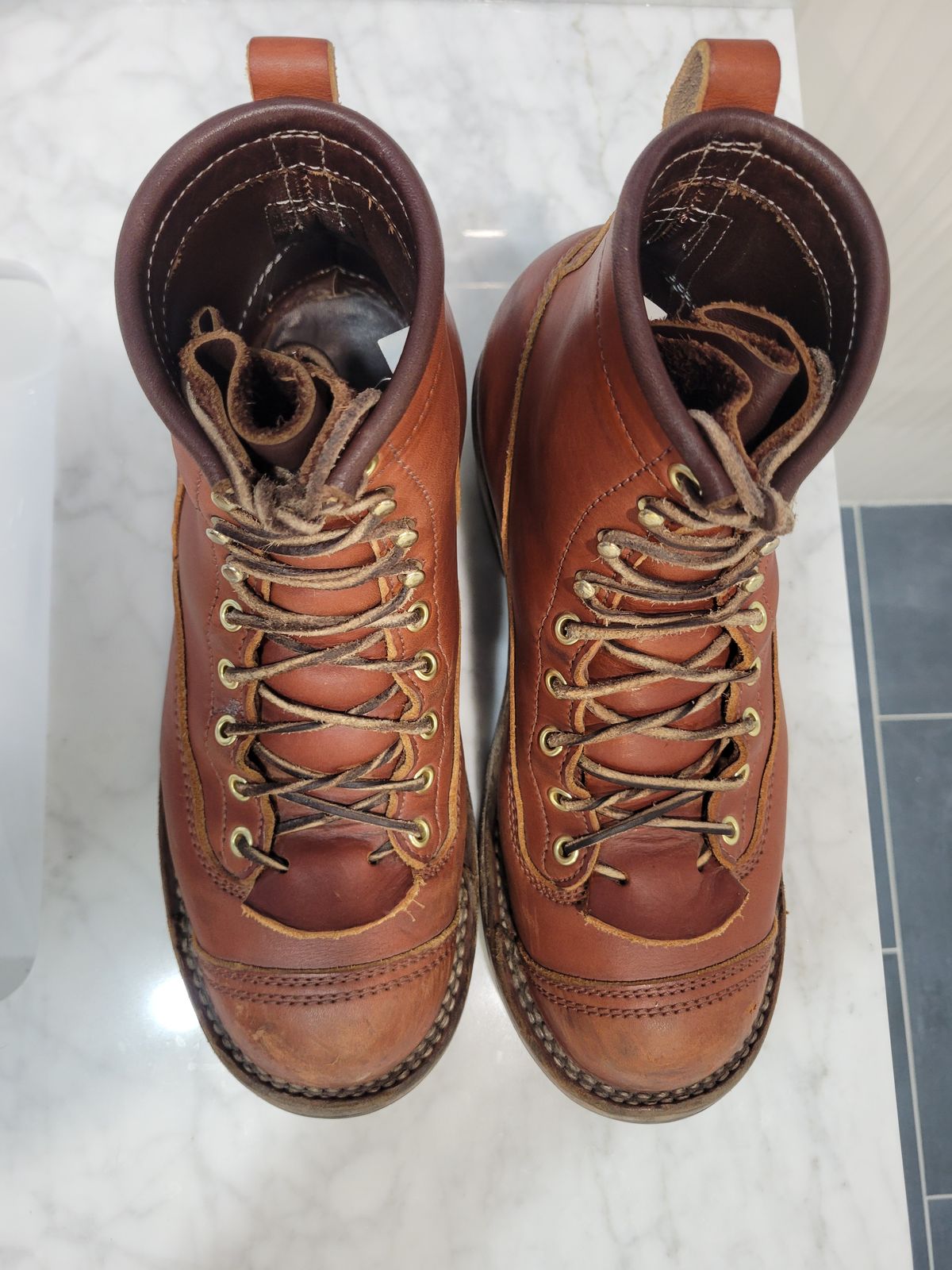 Photo by cherninHVAC on January 5, 2025 of the Frank's Boots Wilshire in Wickett & Craig Chestnut English Bridle.