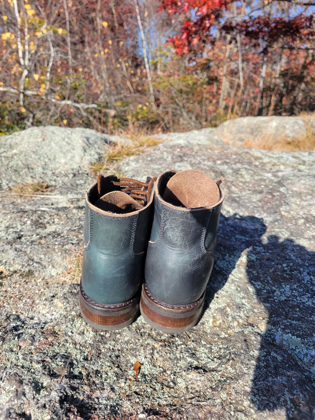 Photo by cherninHVAC on November 4, 2022 of the Thursday Vanguard in Horween Indigo Chromexcel.