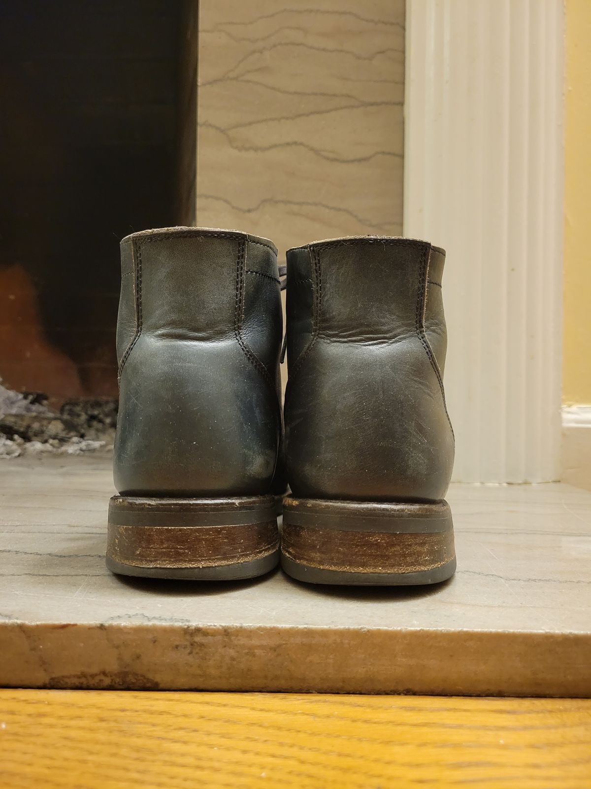 Photo by cherninHVAC on February 6, 2023 of the Thursday Vanguard in Horween Indigo Chromexcel.