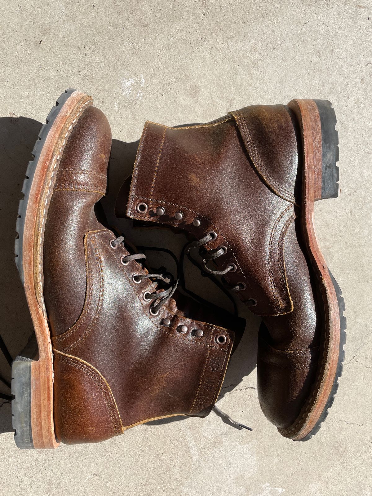 Photo by nucleardelorean on February 5, 2024 of the White's MP-Sherman Toe Cap in Horween Cinnamon Waxed Flesh.