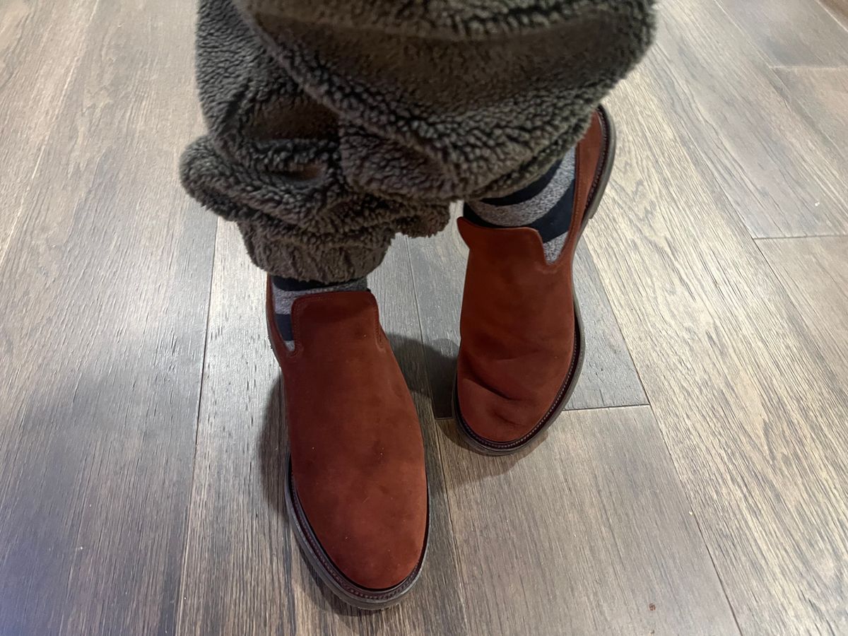 Photo by sixstringsmash on November 1, 2023 of the Viberg Slipper in Terre Calf Suede.