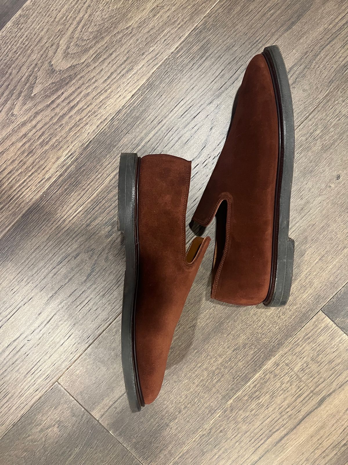 Photo by sixstringsmash on November 1, 2023 of the Viberg Slipper in Terre Calf Suede.