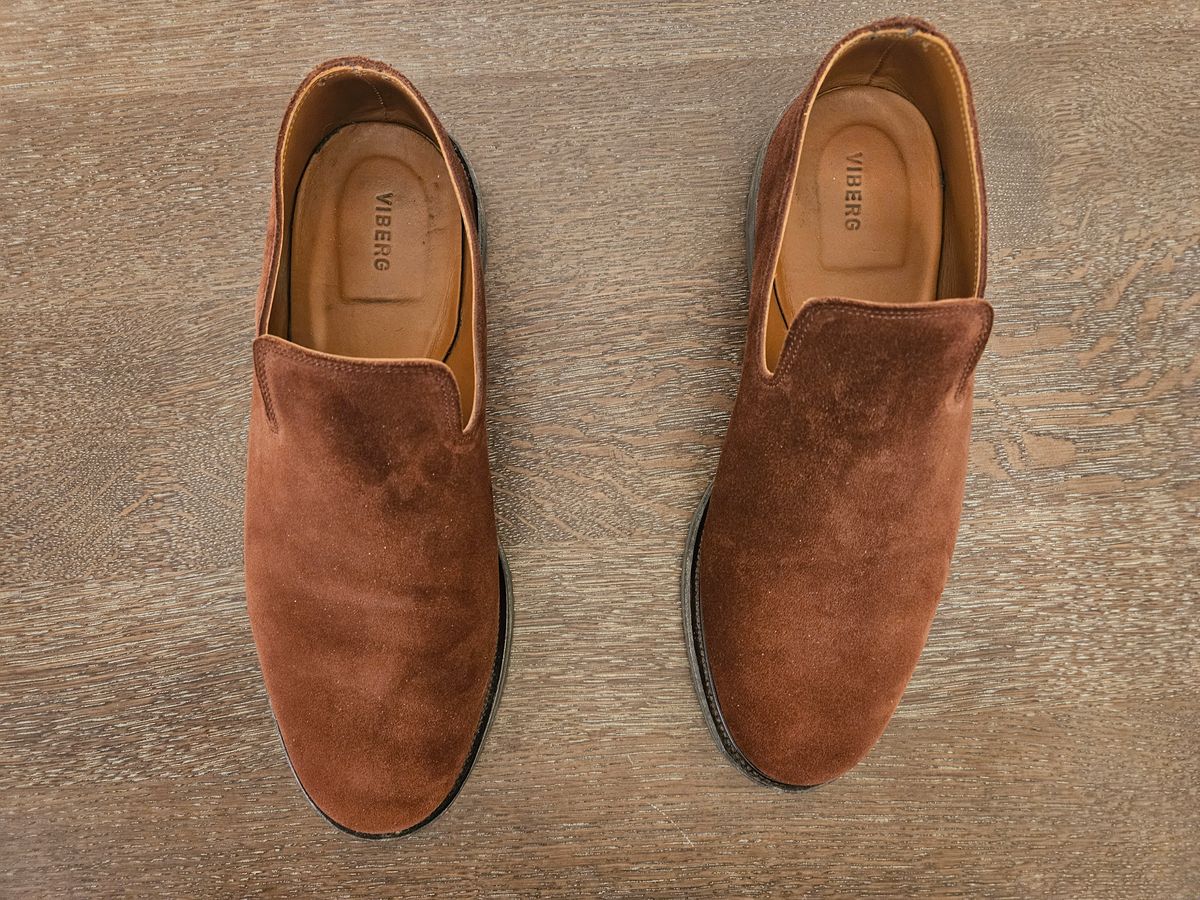 Photo by sixstringsmash on December 5, 2023 of the Viberg Slipper in Terre Calf Suede.
