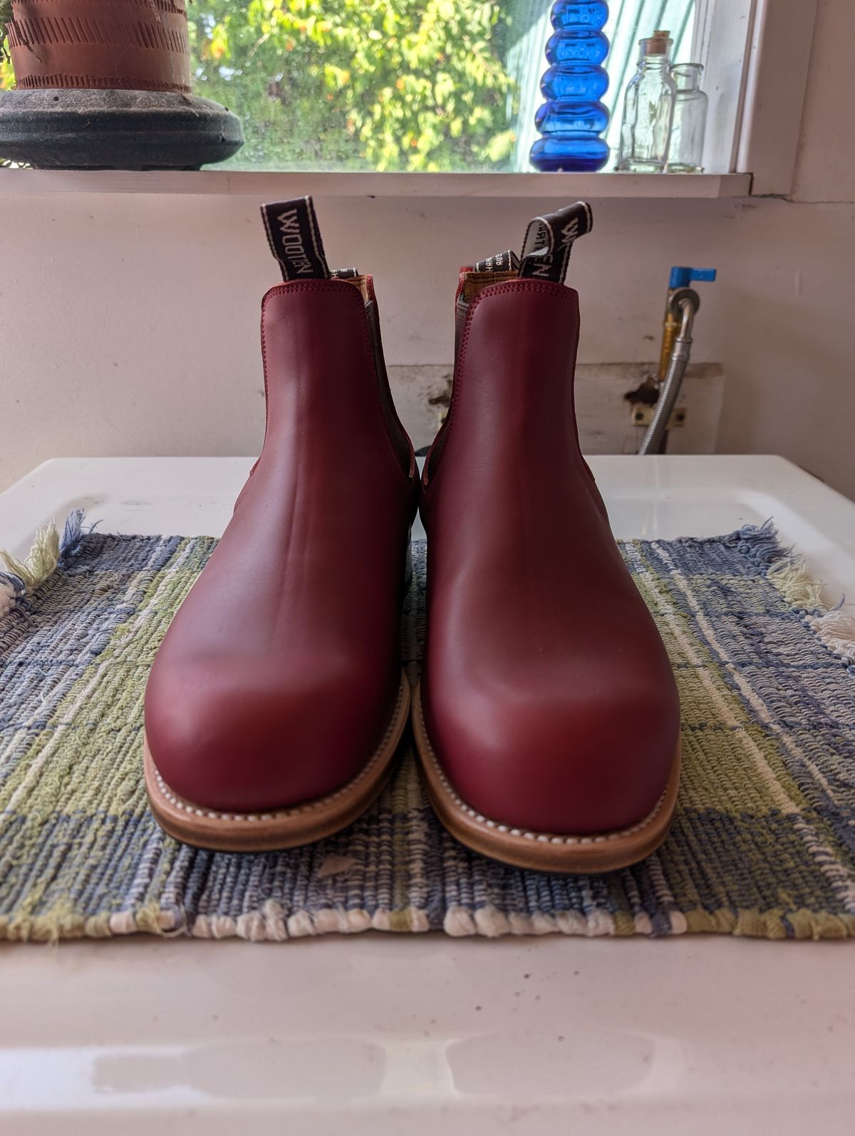 Photo by ninjagin on October 1, 2024 of the Wootten Jack Gusset in Bowden Red.
