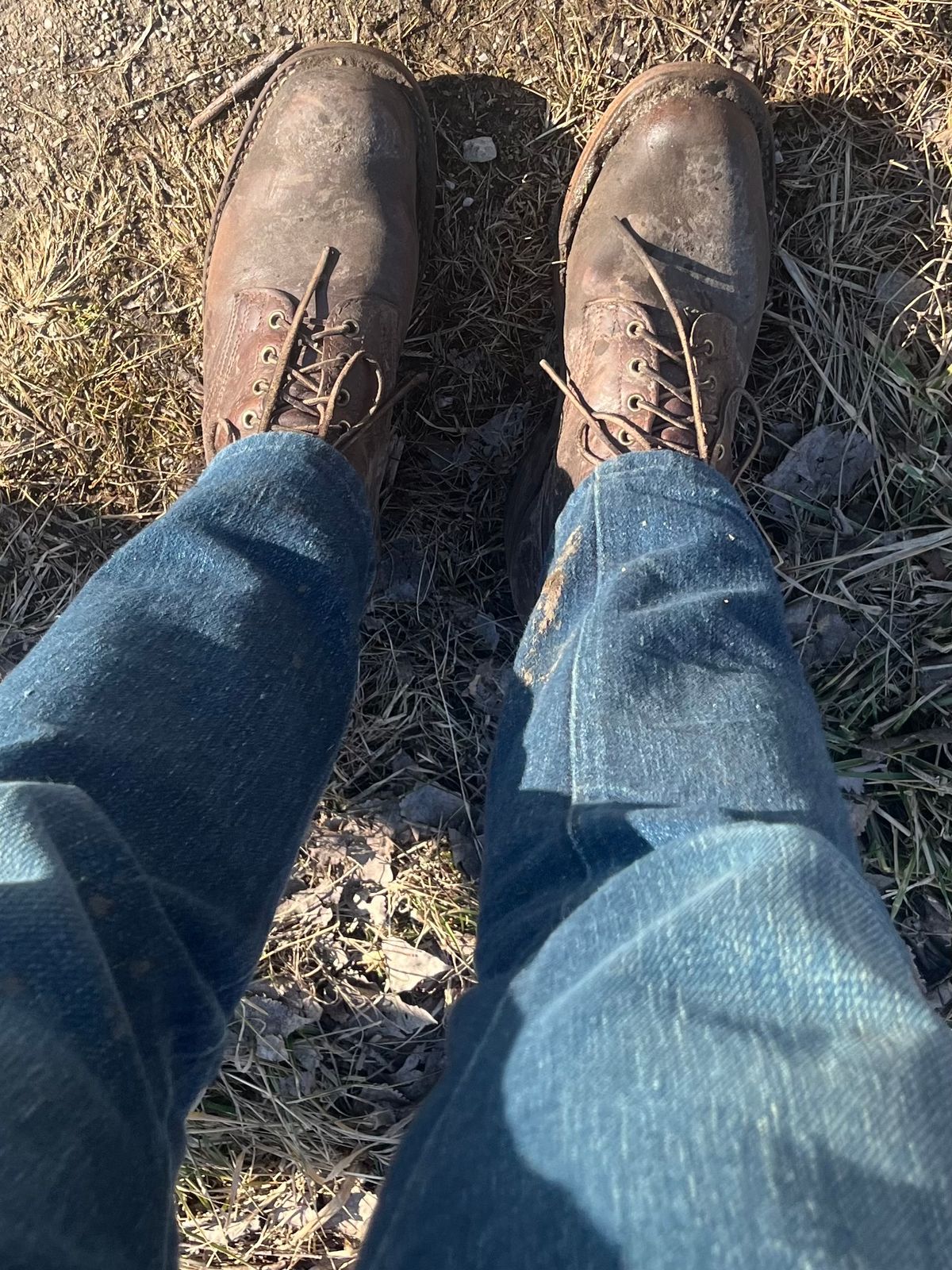 Photo by varnu on February 19, 2023 of the Nicks Robert in Horween Brown Chromexcel.