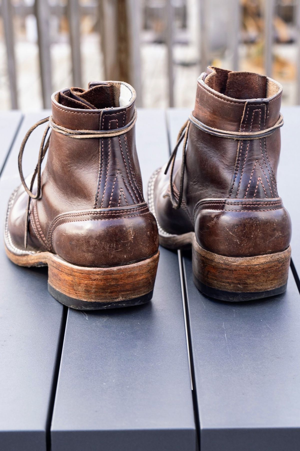 Photo by varnu on March 1, 2023 of the Nicks Robert in Horween Brown Chromexcel.