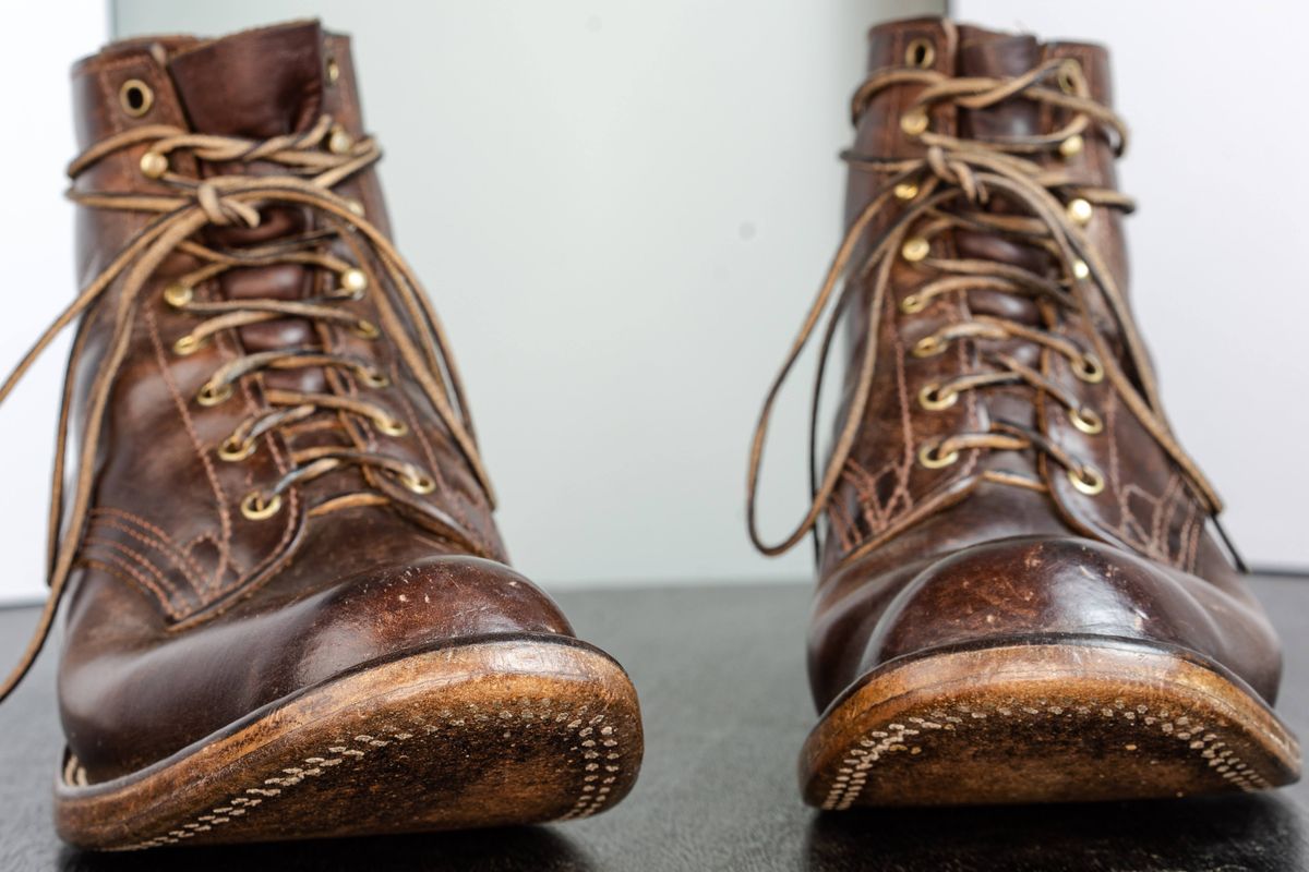 Photo by varnu on March 25, 2023 of the Nicks Robert in Horween Brown Chromexcel.