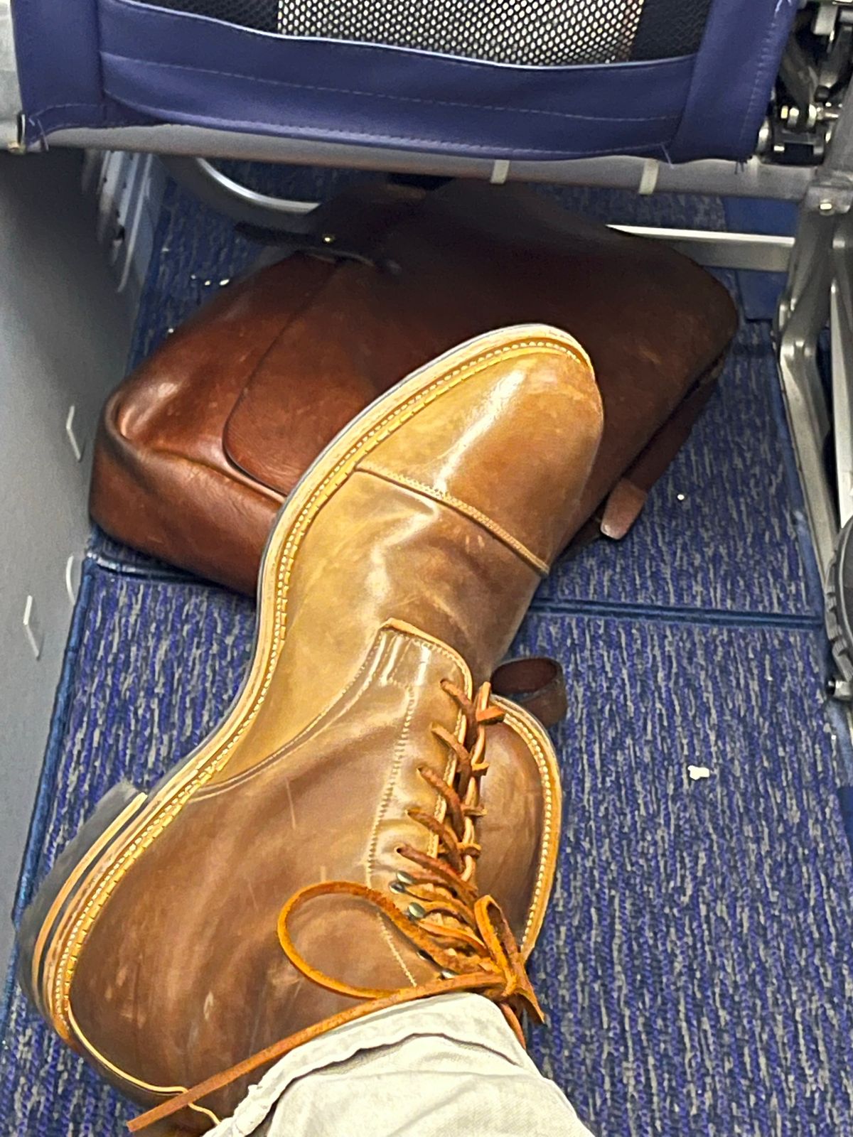 Photo by varnu on October 14, 2022 of the Viberg Halkett in Horween Bourbon Shell Cordovan.
