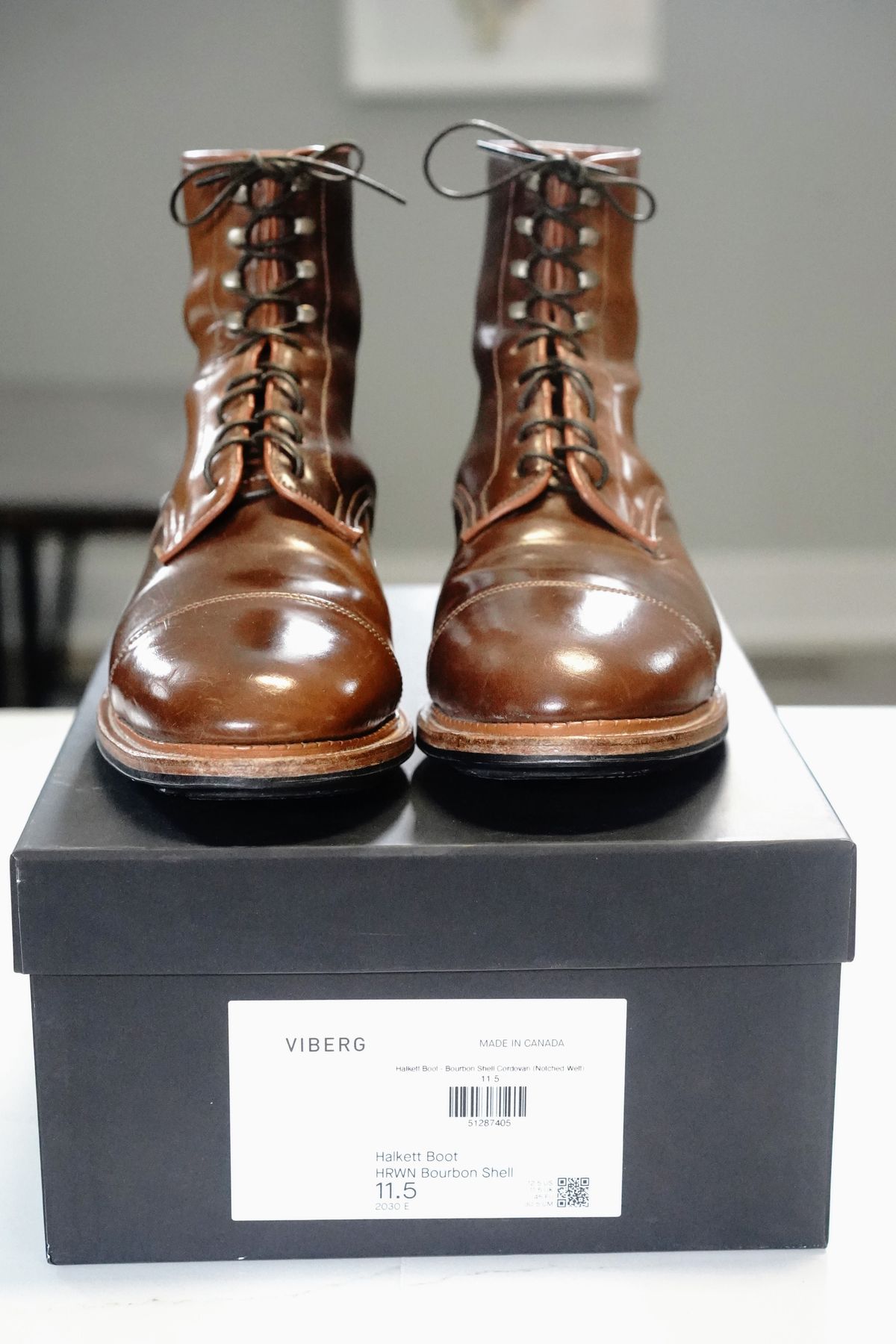 Photo by varnu on February 1, 2023 of the Viberg Halkett in Horween Bourbon Shell Cordovan.