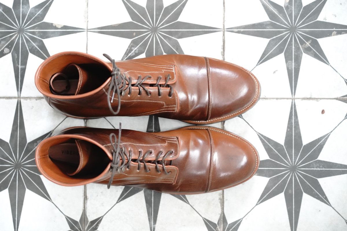 Photo by varnu on February 1, 2023 of the Viberg Halkett in Horween Bourbon Shell Cordovan.