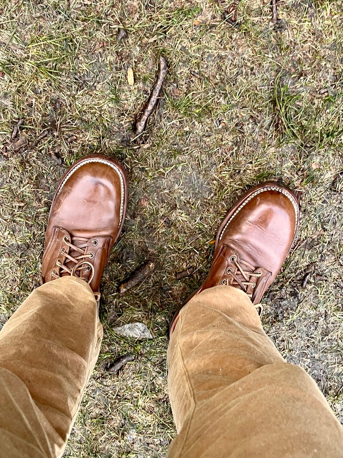 Photo by varnu on September 22, 2024 of the Viberg Service Boot in Icy Mocha Chromexcel.