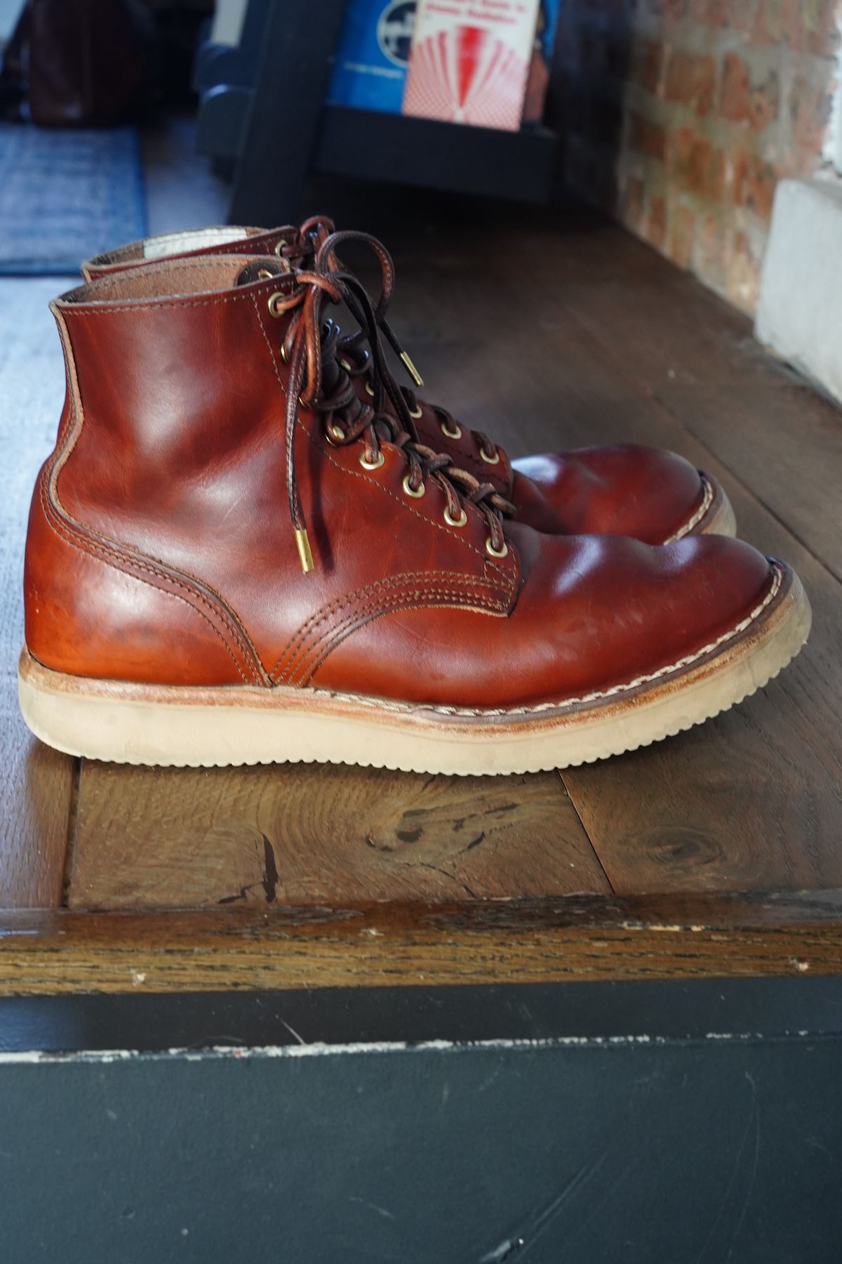 Photo by varnu on November 2, 2023 of the Nicks Free Range in Wickett & Craig Tan Oiled Latigo.