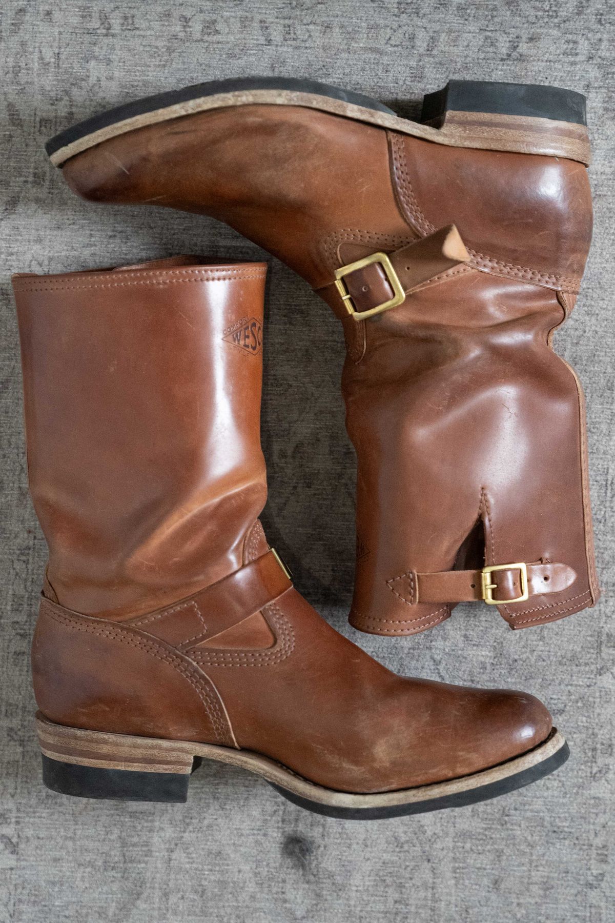 Photo by varnu on March 6, 2026 of the Wesco Mister Lou in Shinki Unglazed Natural Shell Cordovan.