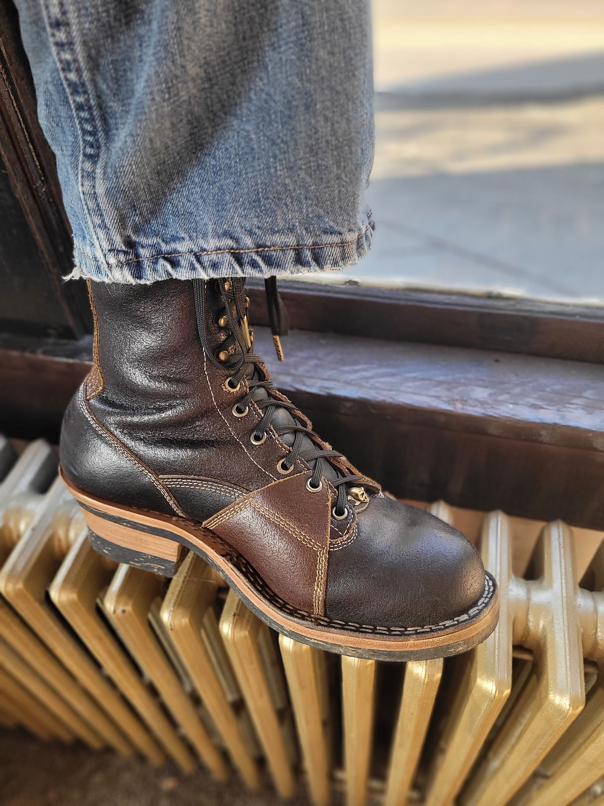 Photo by Schmittworks on October 9, 2024 of the Frank's Boots Lace-To-Toe in Horween Black Waxed Flesh & Horween Cinnamon Waxed Flesh.